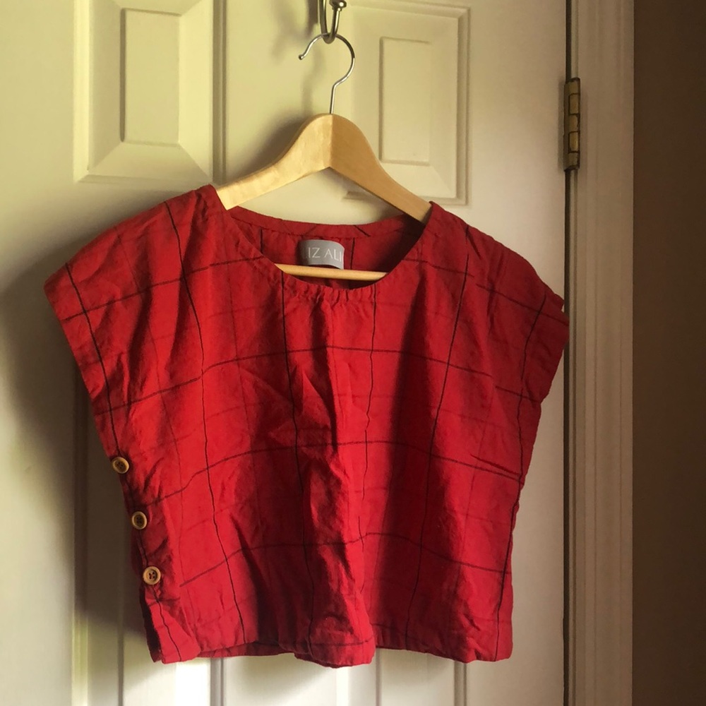 Liz Alig top